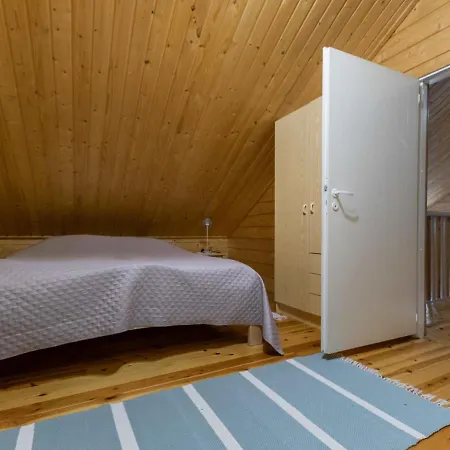 度假居 Kiikkukallio By Interhome *